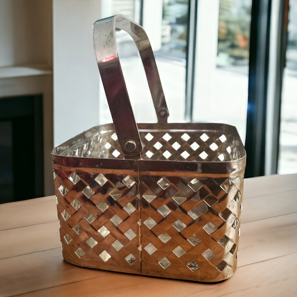 Beautiful Vintage 5 Inch Metal Lattice Basket For Storage, Display, Jewelry, Etc